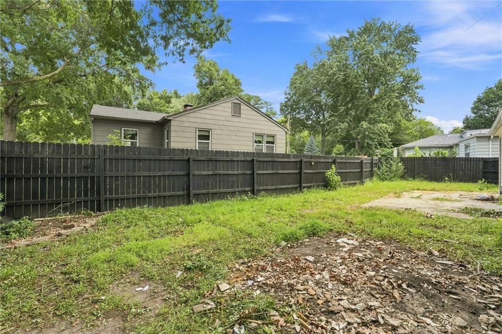 1216 Meadow Lake Parkway — photo 28