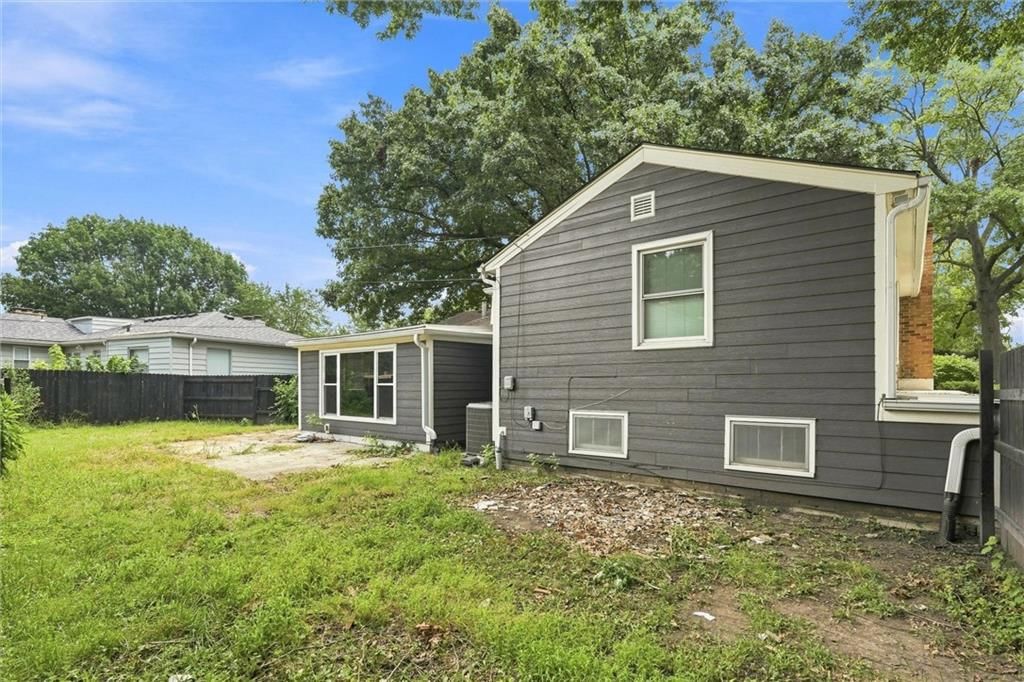 1216 Meadow Lake Parkway — photo 30