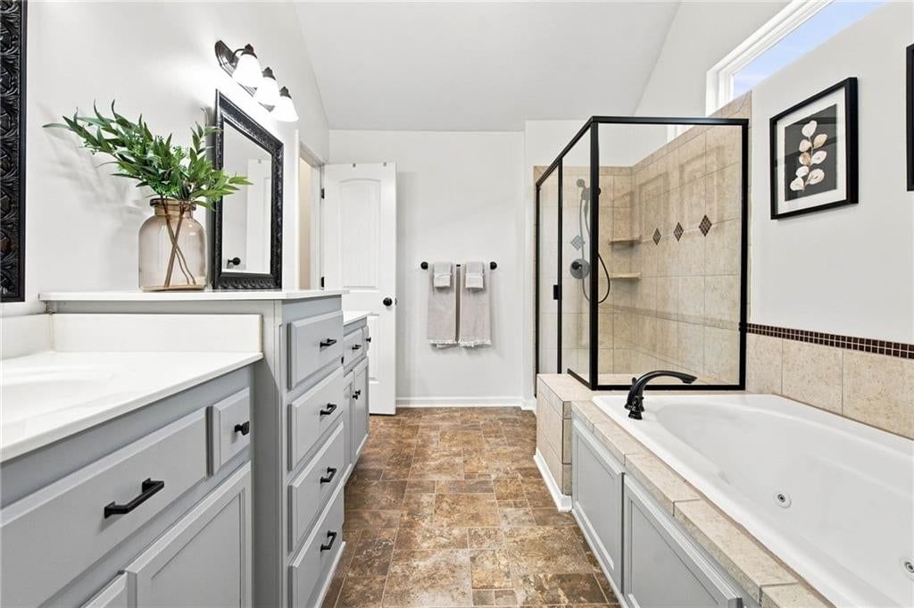4501 NE 85th Street — photo 26