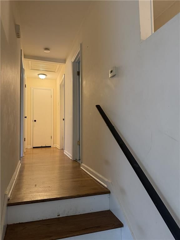 401 E 90th Terrace — photo 5