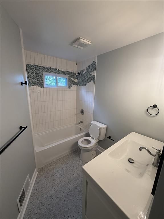 401 E 90th Terrace — photo 10