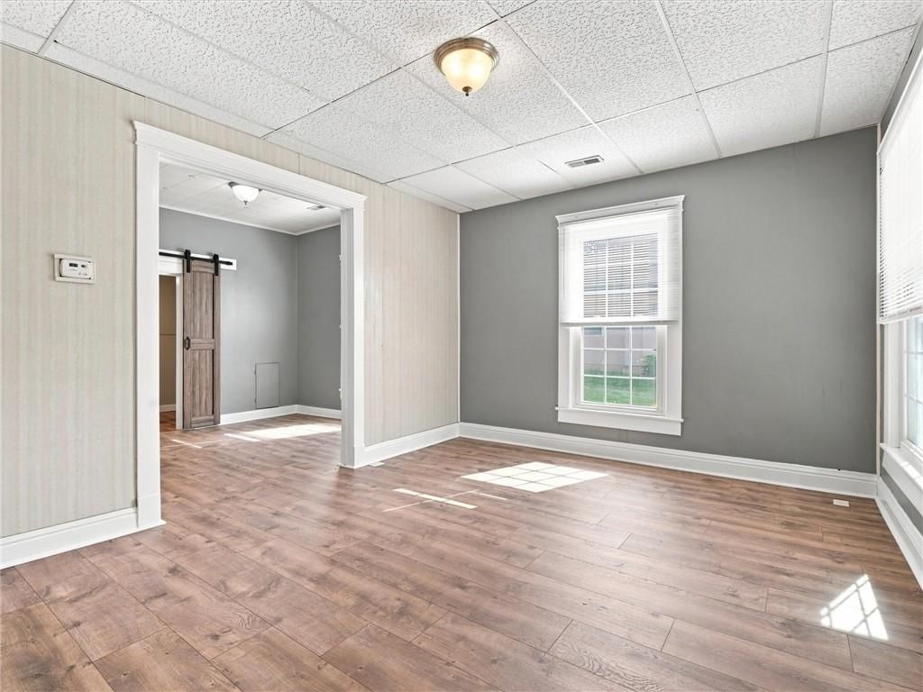 106 Grandview Street — photo 9
