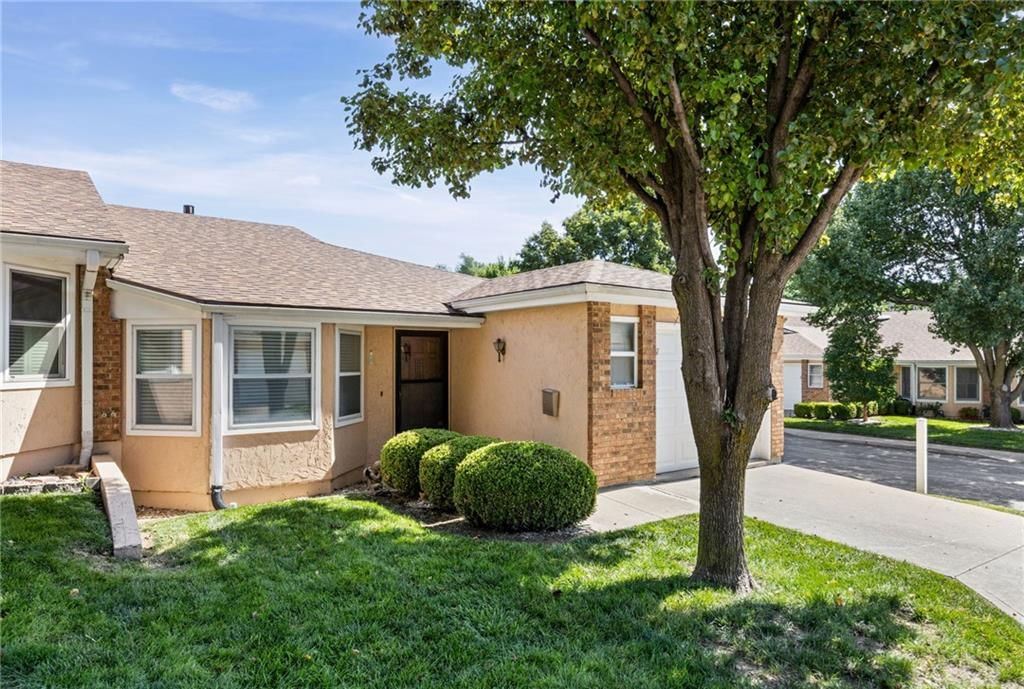 6200 Ash Court, Raytown, MO