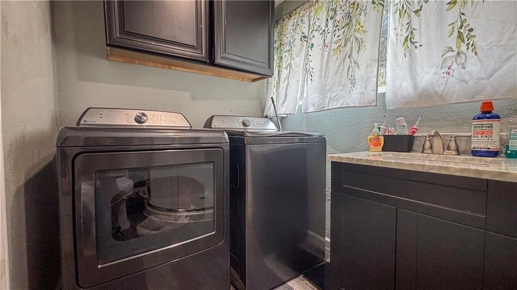 843 S Sycamore Street — photo 15