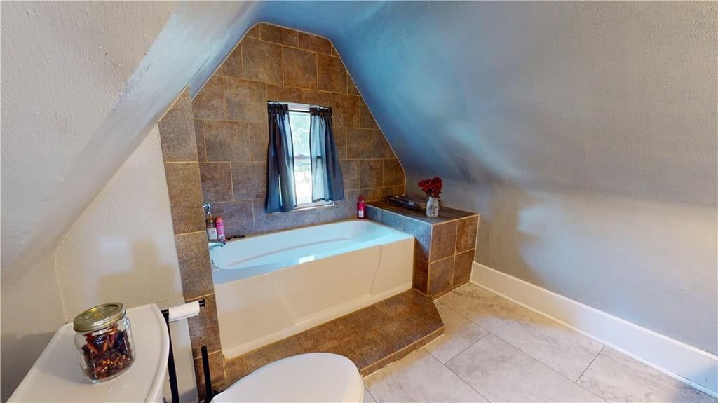 843 S Sycamore Street — photo 19