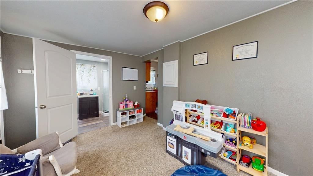 843 S Sycamore Street — photo 22
