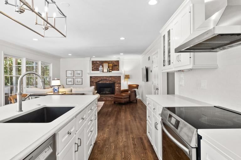 9315 W 113th Street — photo 12