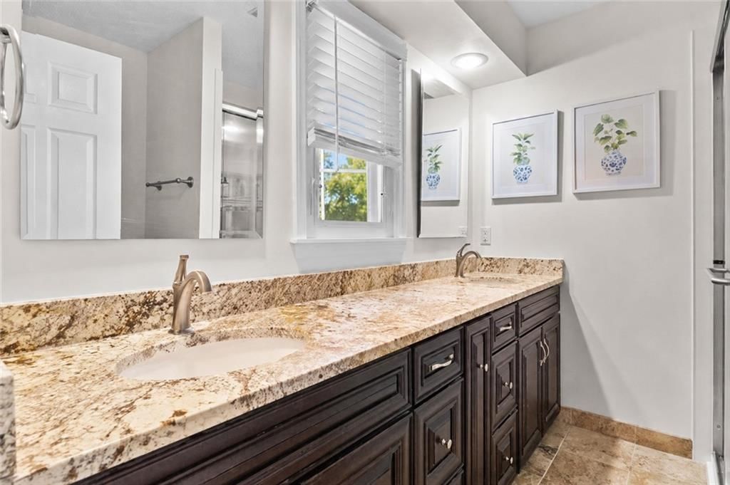 9315 W 113th Street — photo 20