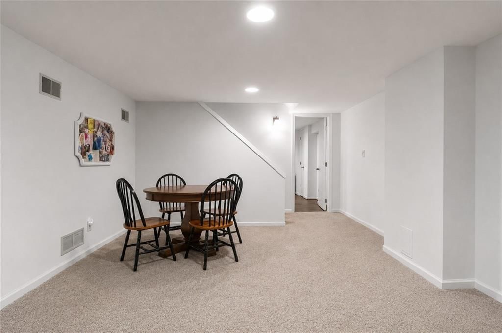 9315 W 113th Street — photo 28