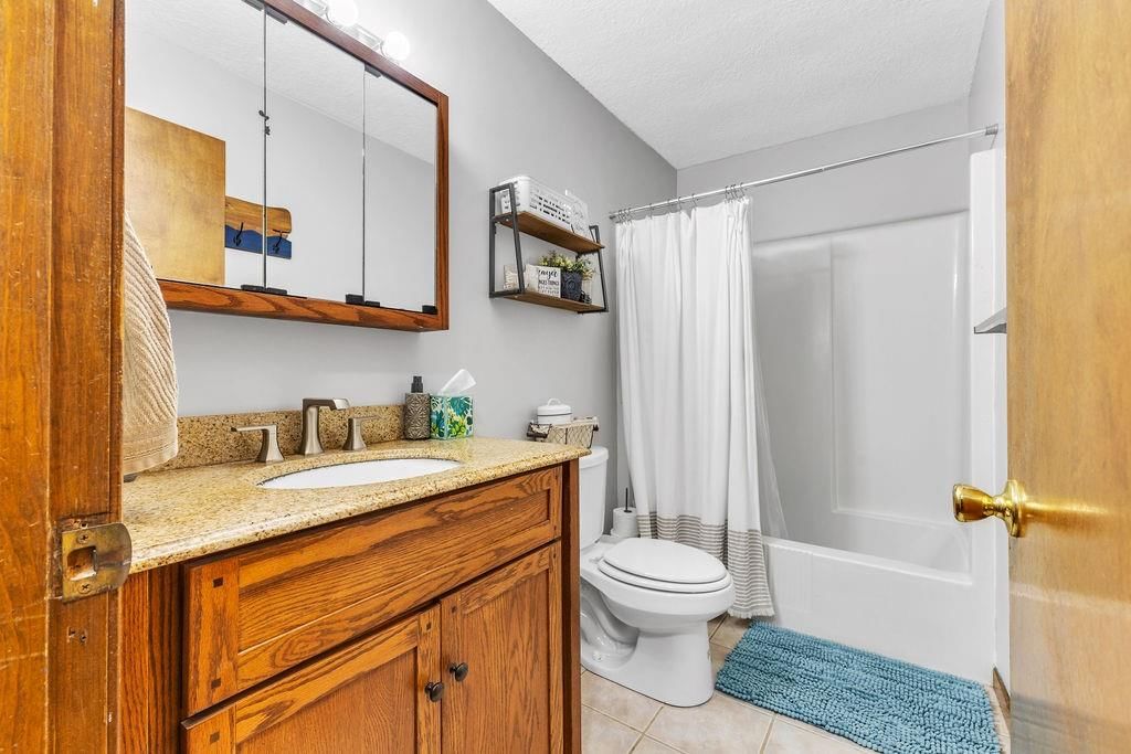 300 W Carla Street — photo 12