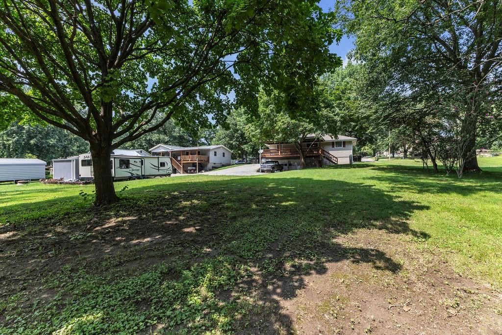 300 W Carla Street — photo 38