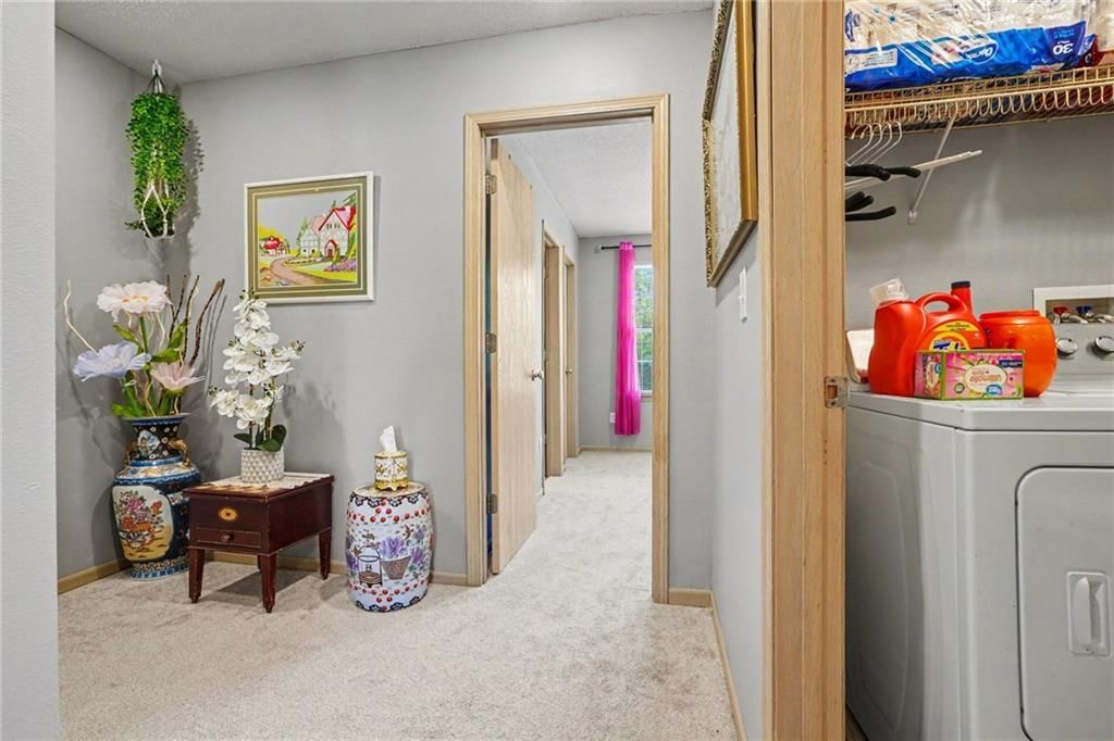 Photo 15 of 33 - 8155 N Lawn Avenue, Kansas City, MO 64119