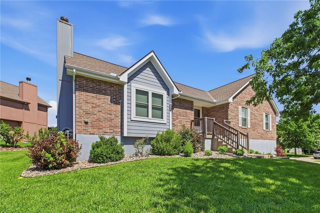 19432 E 11th Terrace N, Independence, MO: listing photo 3