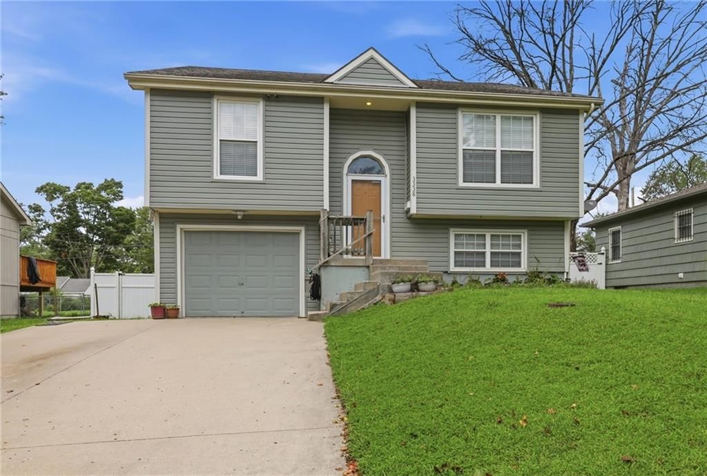 3338 S Evanston Avenue — photo 1