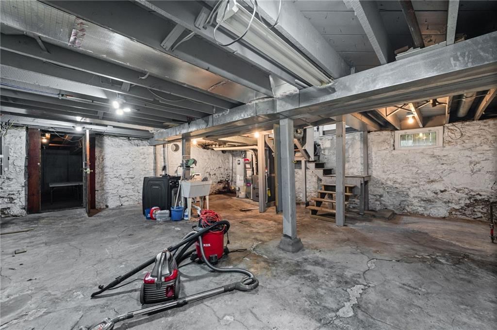 4111 HOLLY Street — photo 31