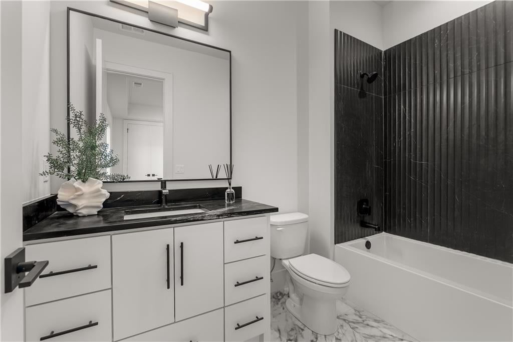 Photo 43 of 53 - 17375 Galloway Drive, Stilwell, KS 66085
