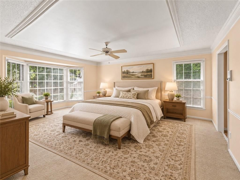 Wall of windows and carpet at 4965 Somerset Drive, Prairie Village, KS 66207