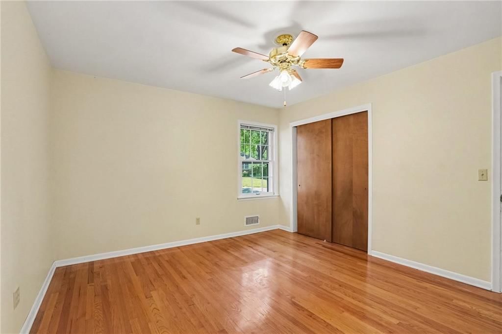 5716 W 97th Terrace — photo 15