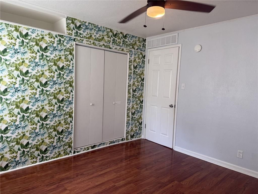 Photo 13 of 13 - 7501 Conser Street, Overland Park, KS 66204