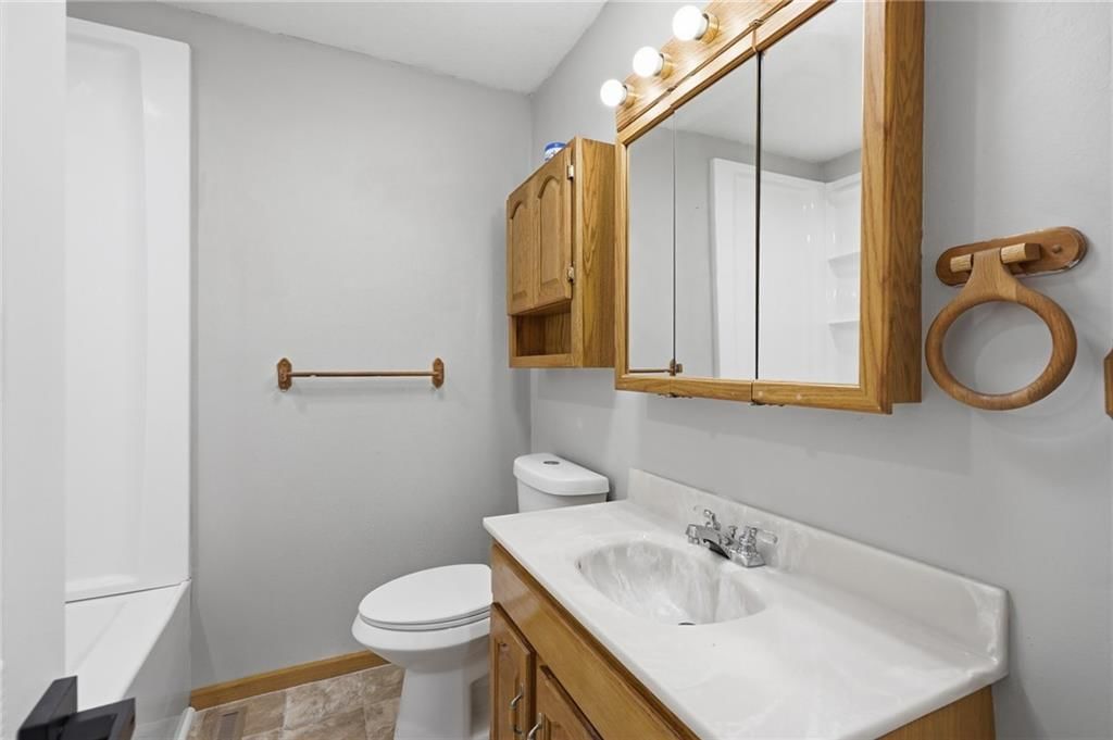 204 N Burnett Street — photo 13