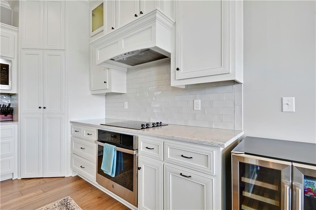 8003 W 166th Terrace — photo 10