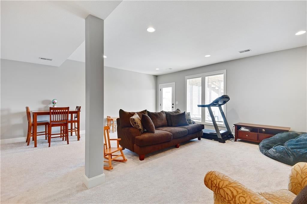 8003 W 166th Terrace — photo 24