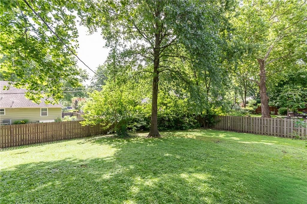 7231 Booth Street — photo 39
