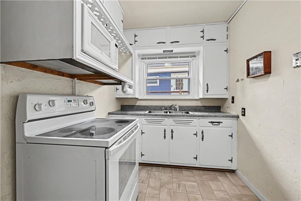 33 T Street — photo 11