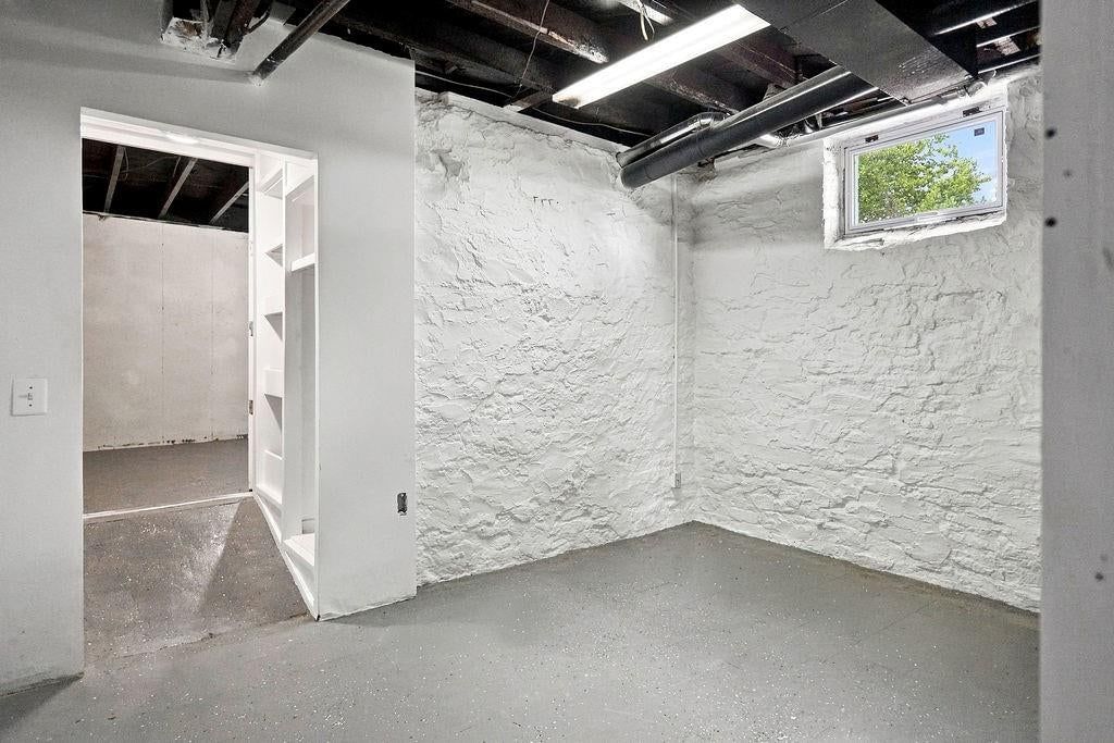 2407 Osborne Terrace — photo 40
