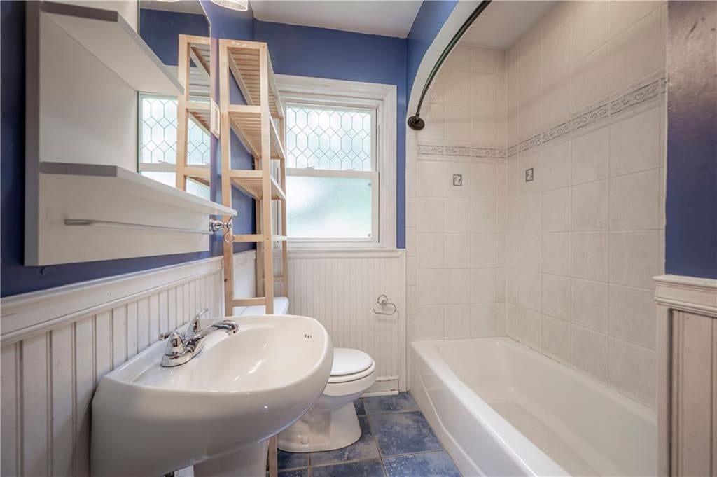 4500 Fisher Street — photo 11