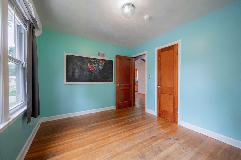 4500 Fisher Street — photo 14