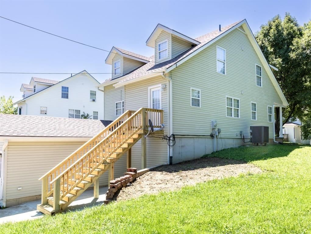 811 Powell Street — photo 22