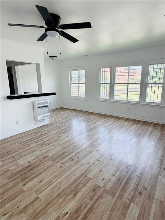 Photo 4 of 16 - 1920 E 84TH Terrace, Kansas City, MO 64132
