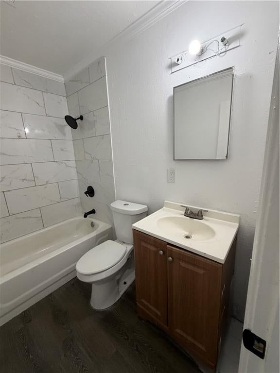 Photo 12 of 16 - 1920 E 84TH Terrace, Kansas City, MO 64132