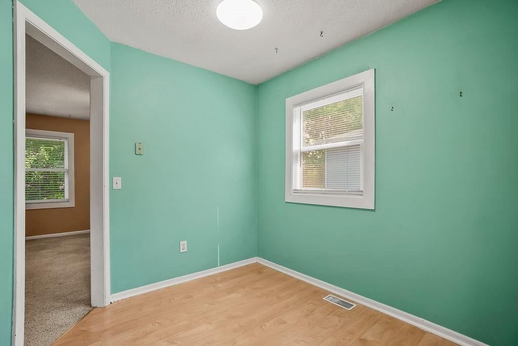 740 E Valerie Lane — photo 7