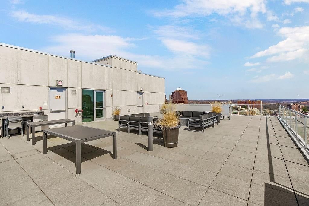 4646 Broadway Boulevard — photo 30