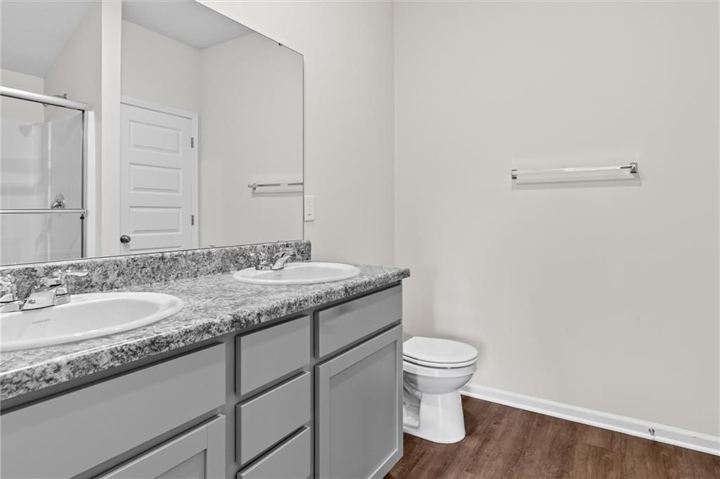 874 N Pear Street — photo 12