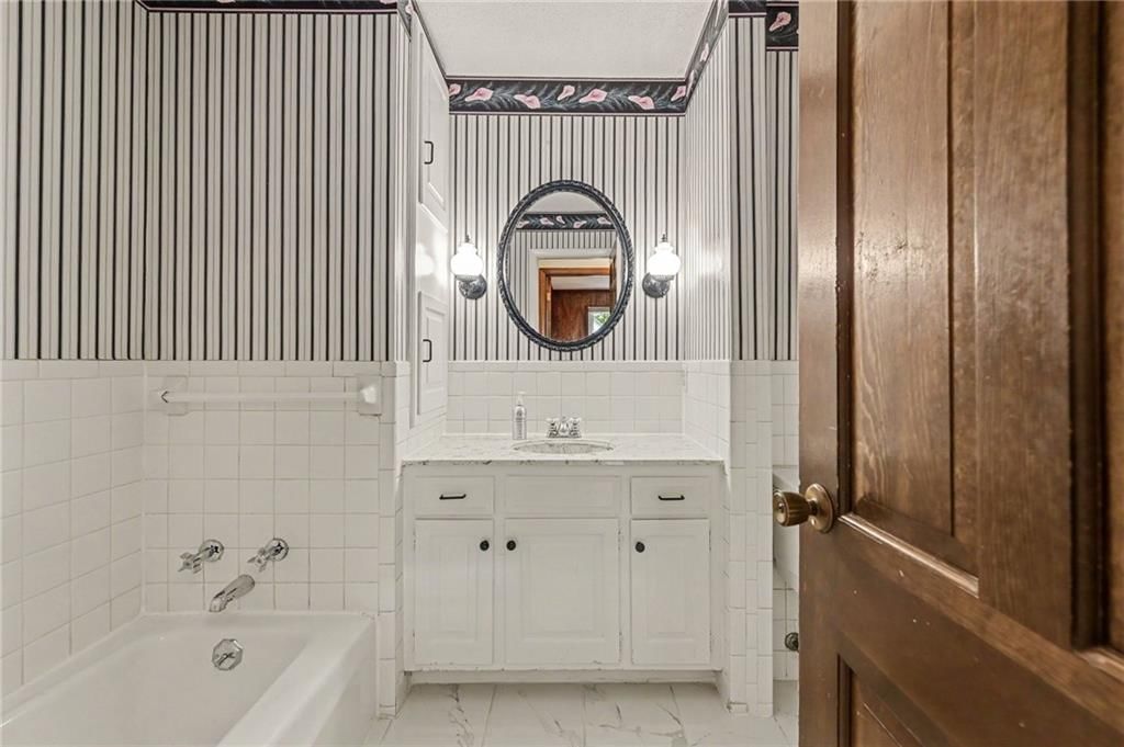 1719 S 23rd Street — photo 11