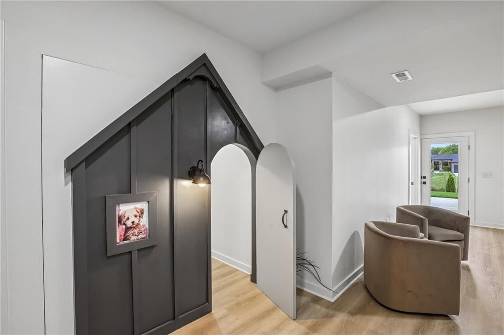 8718 N Farley Avenue — photo 41