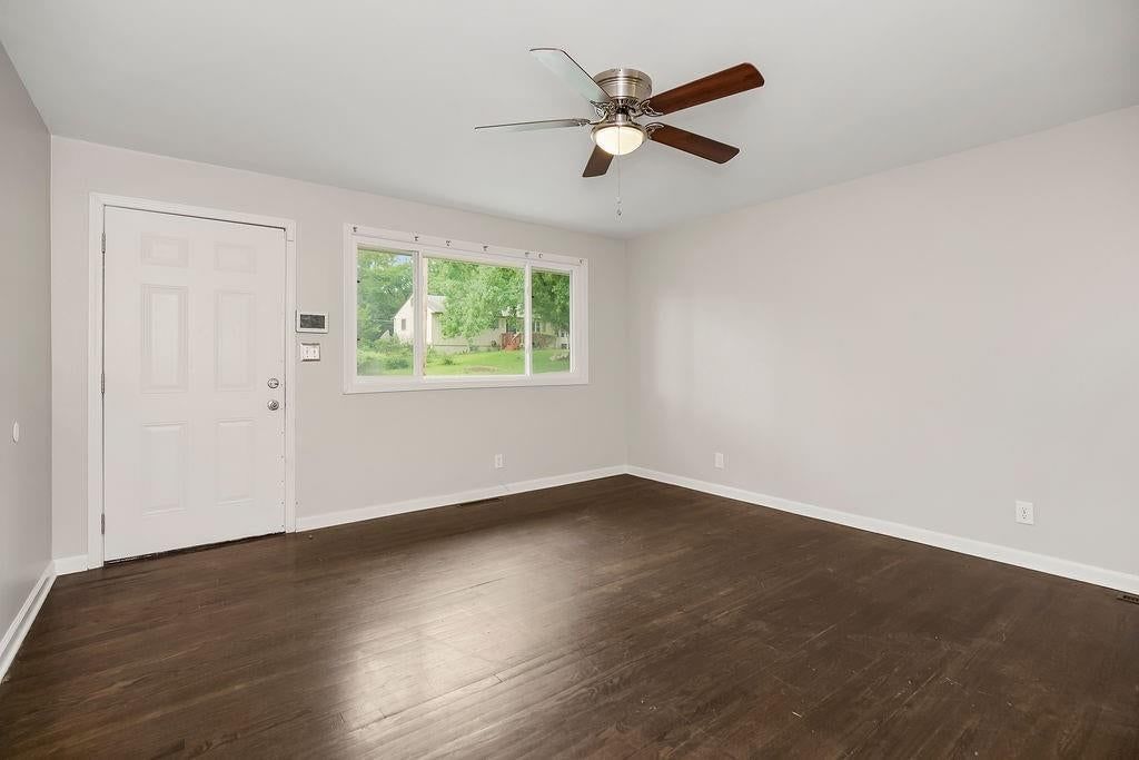 7304 E 85th Terrace — photo 4