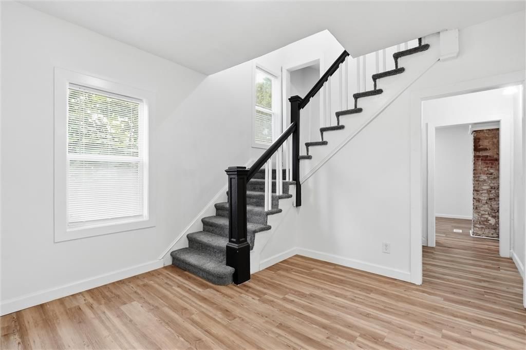 2130 E 24th Street — photo 3