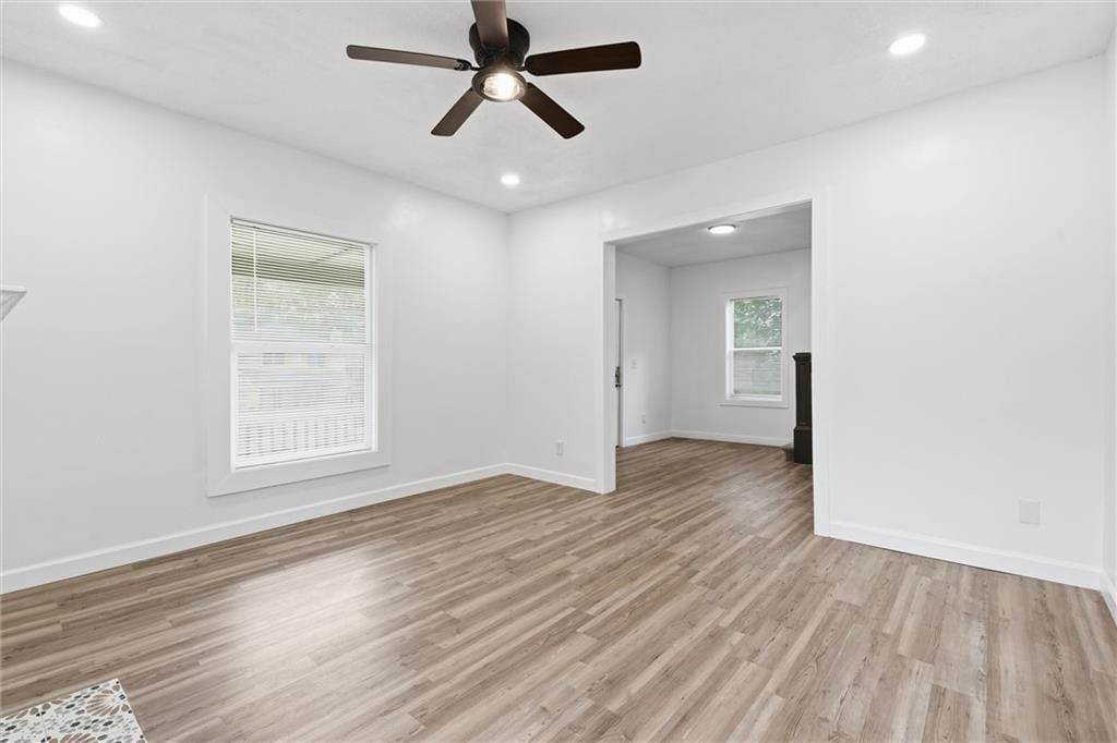 2130 E 24th Street — photo 9