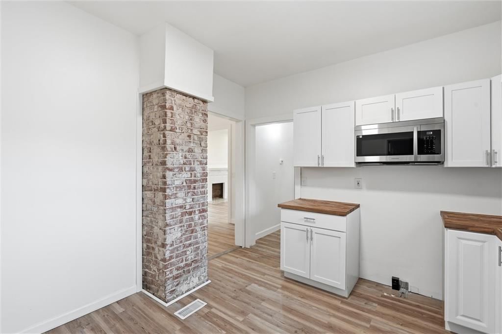 2130 E 24th Street — photo 17