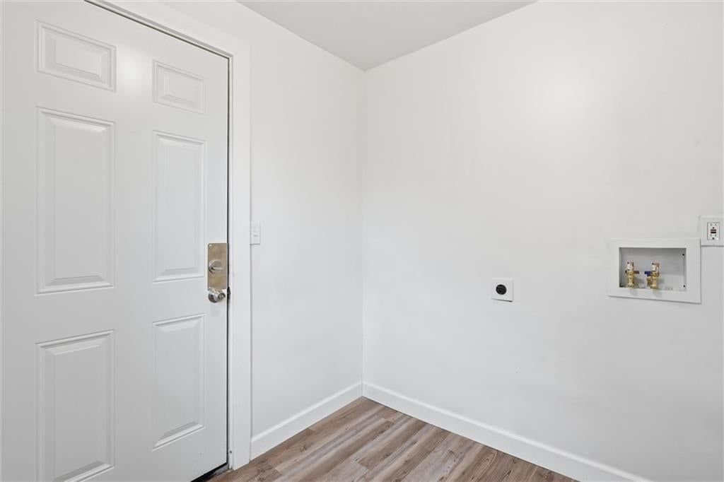 2130 E 24th Street — photo 20