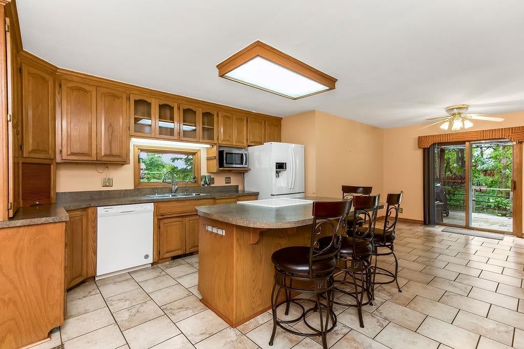 24825 Countryview Drive — photo 11