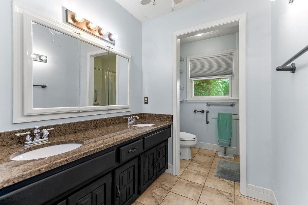 24825 Countryview Drive — photo 16
