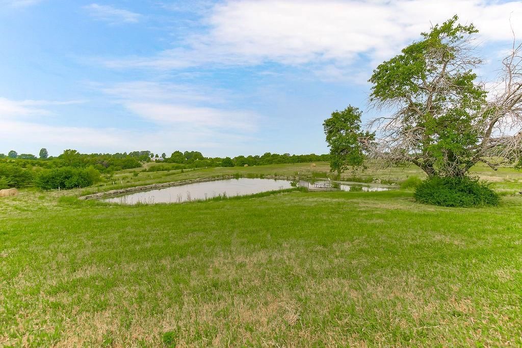 24811 Countryview Drive — photo 9