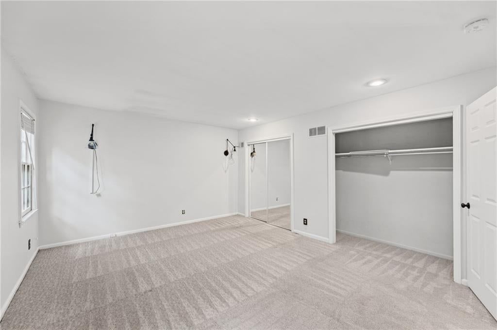 16042 Meadow Lane — photo 36