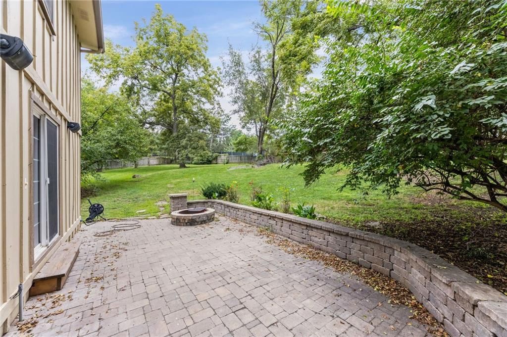 16042 Meadow Lane — photo 48