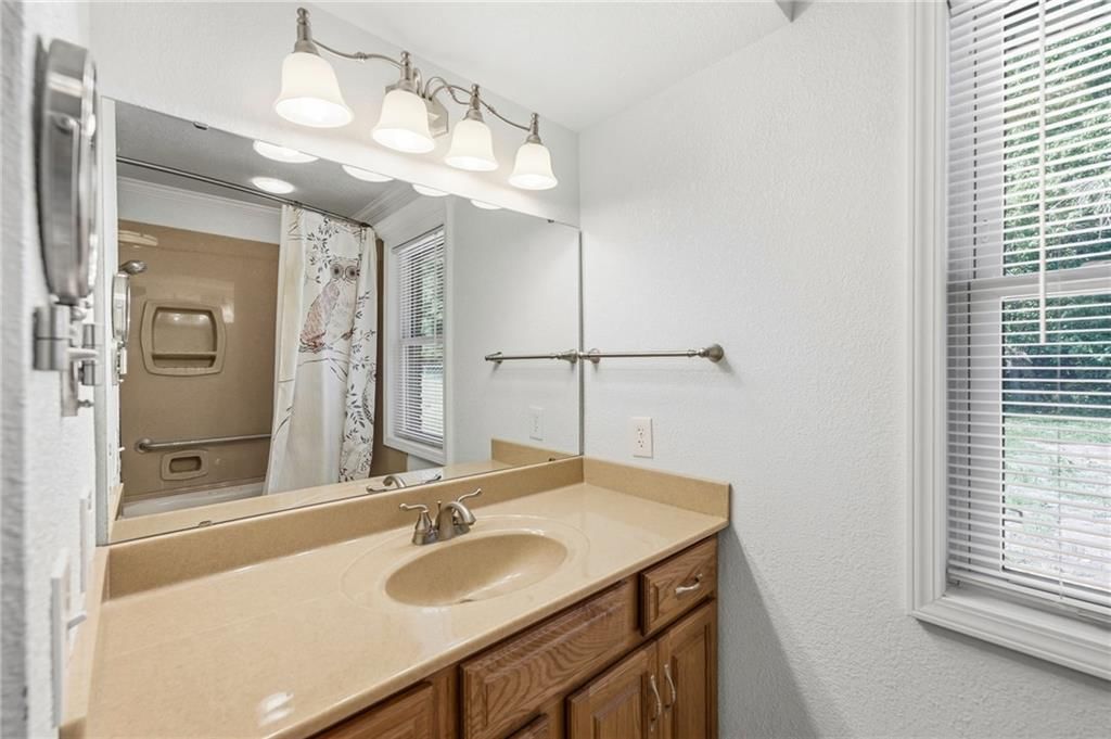 12705 S Outer Belt Road — photo 21